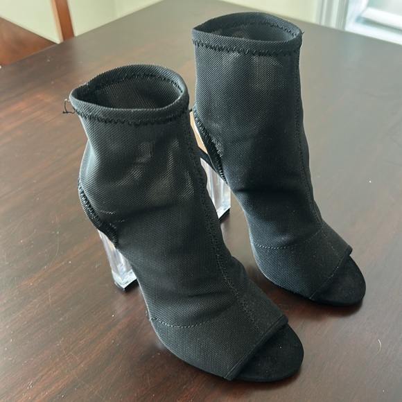 Steve Madden Viola Black Mesh Peep Toe Sock Booties Clear Block Heels Size 5.5 - Picture 12 of 14